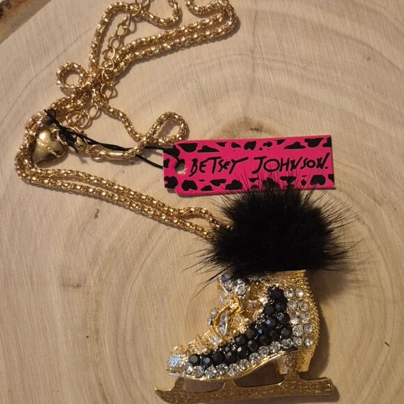 Discontinued Betsy Johnson jewelry - Picture 8 of 9